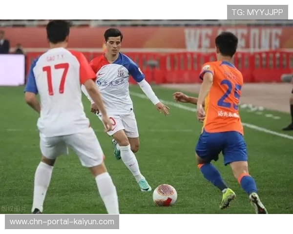 申花特谢拉开场助攻路易斯头球破门闪耀全场 申花特谢拉开场助攻路易斯头球破门闪耀全场